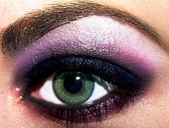 眼睛,人物特写,外眼角,眼睑,眼影,MAC推动边缘颜料EOTD