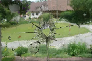 玻璃，心，窗口，射击，孔，项目符号，爱，破碎