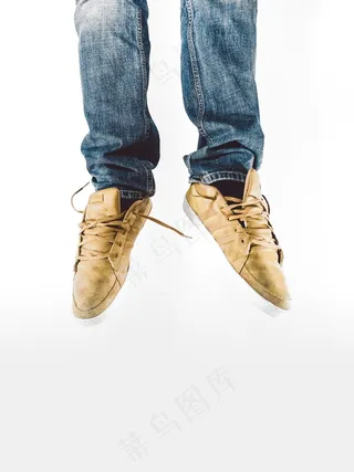 跳，运动鞋，脚，跳跃，牛仔裤，体育，动态