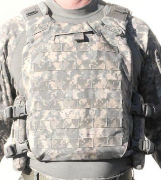 防弹衣,迷彩服,羽绒服,军人/警察,屏幕截图,板甲运载工具前线-士兵板甲运载工具系统（SPCS）