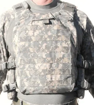 防弹衣,迷彩服,羽绒服,军人/警察,屏幕截图,板甲运载工具前线-士兵板甲运载工具系统（SPCS）