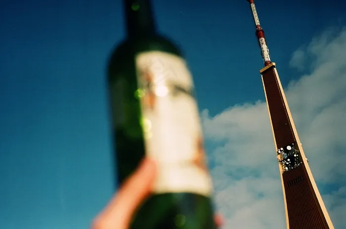 画刷,挑料铁杆,钢笔,瓶子,红酒-葡萄酒,普罗斯特！