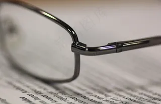 眼镜，玻璃，文字，纸张，端部，眼镜架