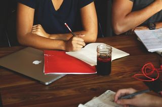 秘书,钱包,手,腿,脚,初步工作笔记会议