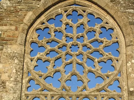 玫瑰窗，Languidou教堂，法国，普洛凡，布列塔尼