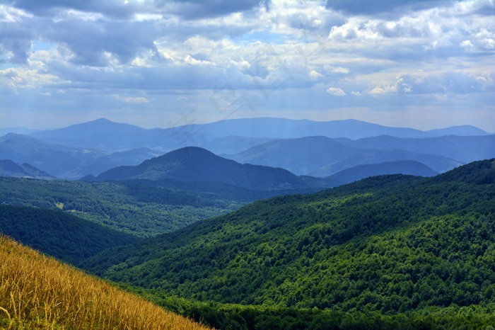 Bieszczady，塔尔尼察，山毛榉Berdo，山脉
