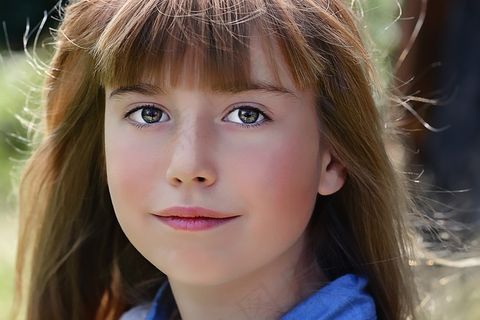 人，人的，女性，女孩，长长的头发，脸，视图