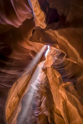 屏幕截图,被子,床单,羽绒服,油画,上羚羊峡谷