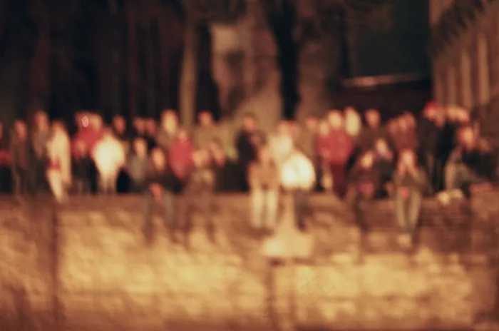 ,油画,龟兹乐舞,民俗活动,人们在晚上的图像模糊