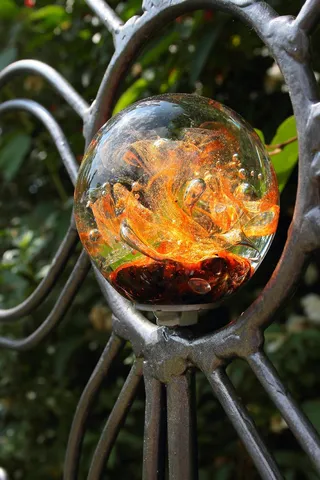 玻璃球，金属框架，Gartendeko，黄色，模式