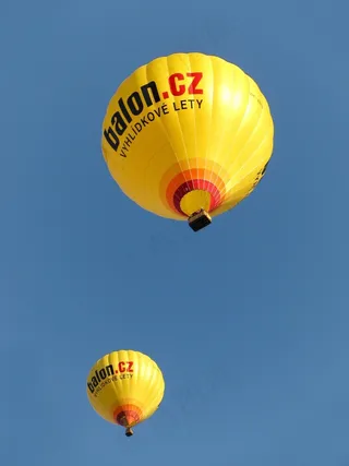 乘坐热气球，热气球，气球，空气