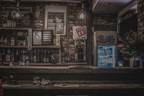 酒吧，饮料，酒精，冰箱，地下