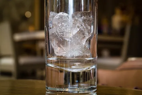 玻璃，冰，多维数据集，冷，凉，融化，清除，酒吧，宏