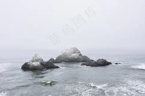 海洋,海,水,岩石,雾,多云 海洋,海,水,岩石,雾,多云