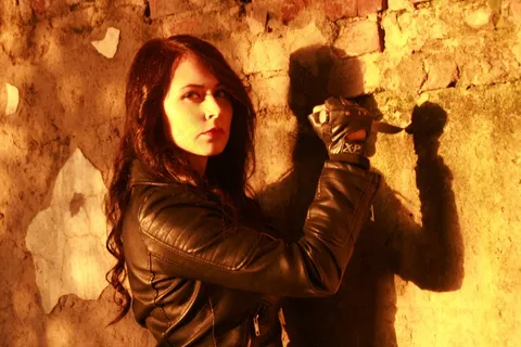 女孩，时尚，皮夹克，刀，黑色，摇滚