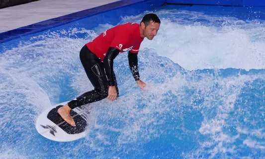 冲浪,冲浪,冲浪板,勇气,技能,平衡,娱乐 冲浪,冲浪,冲浪板,勇气,技能,平衡,娱乐