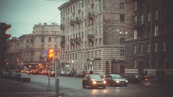 俄罗斯圣彼得堡，城市，街道，在家