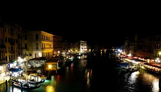 威尼斯，夜，长时间曝光，通道，灯，水