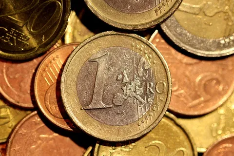 钱,硬币,欧元,现金,货币,银行,金融 钱,硬币,欧元,现金,货币,银行,金融