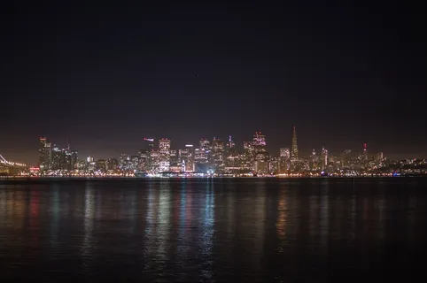 城市景观,海滨,天际线,夜,照明 城市景观,海滨,天际线,夜,照明