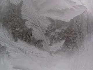 结冰，冬天的窗户，窗户上的霜