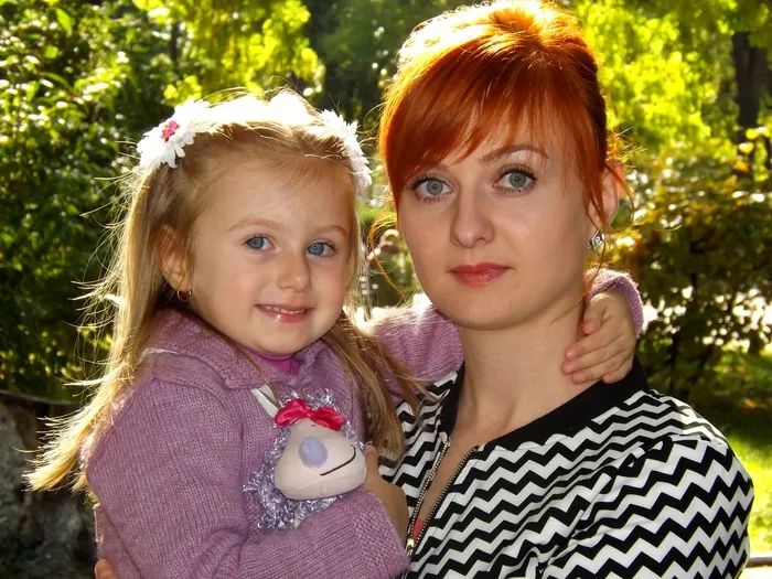 妈妈，女儿，家庭，爱情，微笑