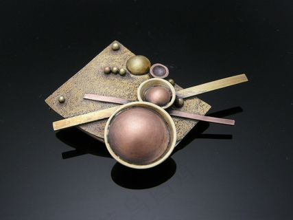 黄铜，胸针，球类作品