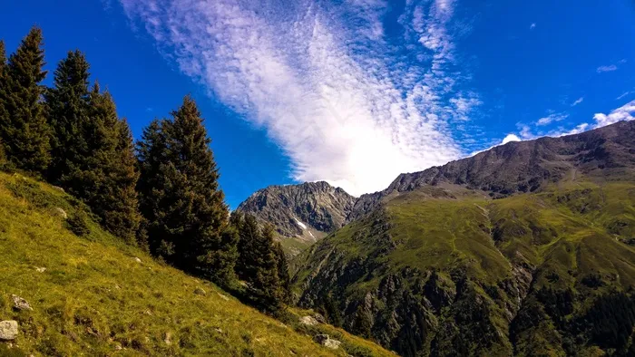 山，山全景，高山，全景