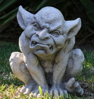 石像鬼，脾气暴躁，雕像，草坪装饰，令人毛骨悚然