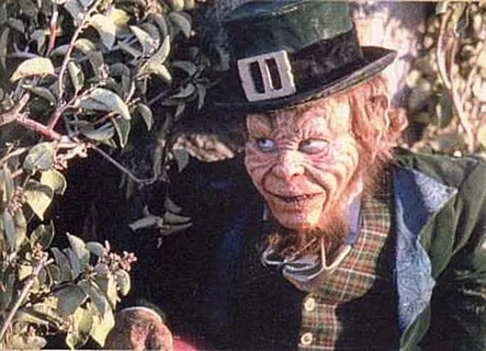 屏幕截图,卡通动漫人物,合照,军人,美女,妖精