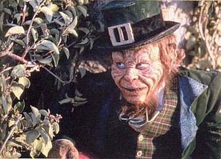 屏幕截图,卡通动漫人物,合照,军人,美女,妖精