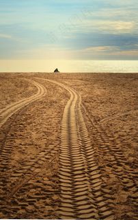 海滩，日落，情侣，痕迹，轮胎痕迹，海上