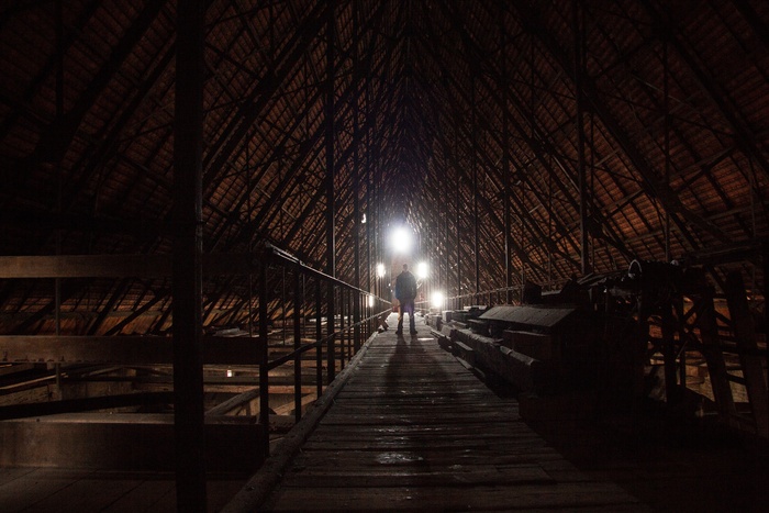 屋顶，屋顶建筑，钢结构，木材