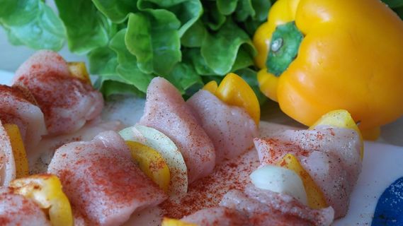 肉，吐，烤肉串，烤串，吃，烧烤，烤