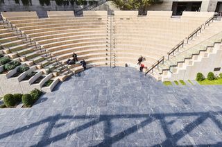 现代建筑,街道,地板砖,古建筑,轿车,楼梯人坐建筑