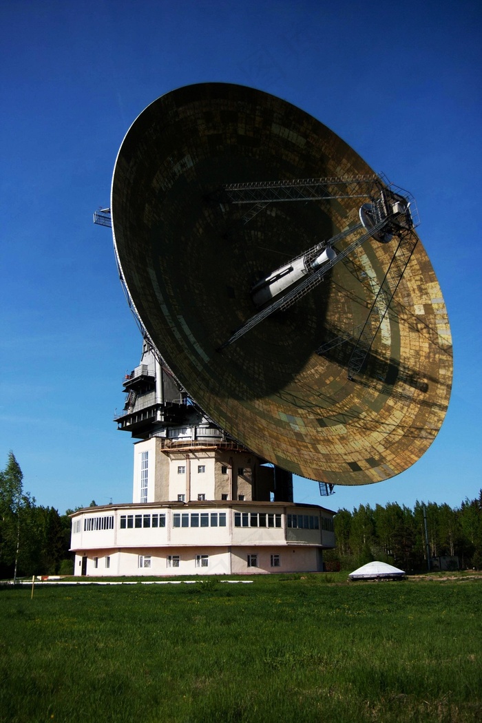 天线，塔，无线电信号