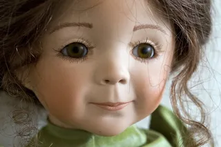 收藏家的娃娃，细节，脸，棕色的眼睛，粉红色的嘴唇