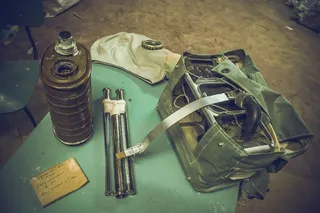 防毒面具，Regenirirûŝij，工具包，地堡，被遗弃