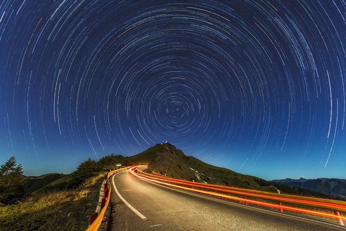 山，道路，夜，晚上，天空，灯火，路面