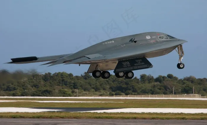 B2精神起飞，飞机，军事，飞机