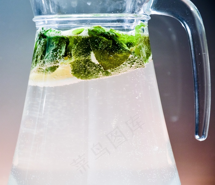 柠檬水，投手，石灰，茶点，饮料，饮料