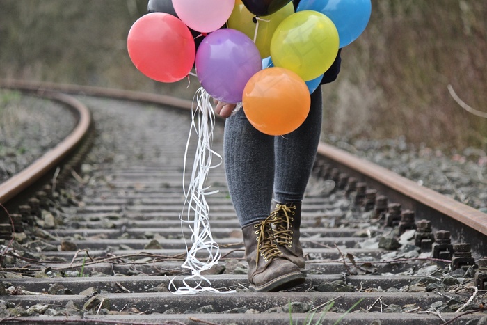 鞋子，靴子，铁轨，自然，颜色，气球