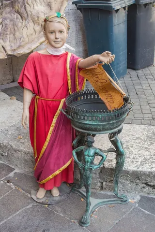 小雕像，问候，欢迎来到意大利罗马