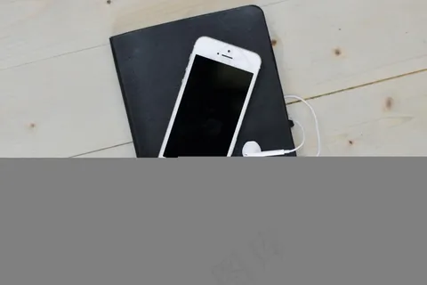 办公桌，电话，笔记本，办公室，业务，工作场所