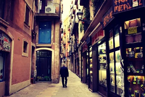 街道，商店，商店，建筑物，公寓，城市