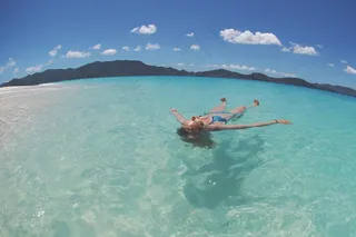 人物活动,虫子,海洋,飞机,自然公园,漂浮在海上的妇女在晴天