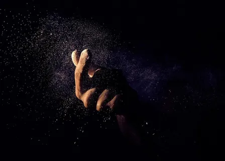 dark mode,黑色桌面,danse du serpent,手,太空,手粉面粉粉笔 dark mode,黑色桌面,danse du serpent,手,太空,手粉面粉粉笔