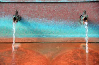 水，水射流，喷泉，红色，条纹，井