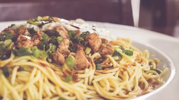 食品,碗,面条,亚洲,中文,鸡肉,羊肉 食品,碗,面条,亚洲,中文,鸡肉,羊肉