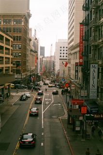 城市街道,巷道,街道,步行街,公路,大街上的汽车